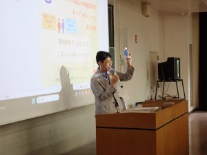 尾関学部長の挨拶